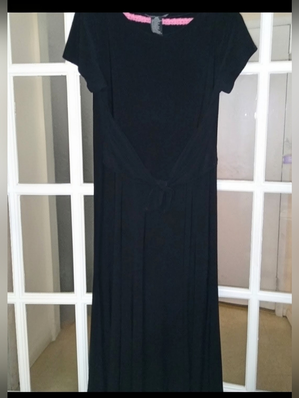 16Petite Women's Petite Black Midi Length Dress